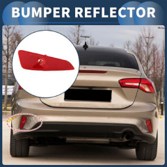 Отражатель в задн. бампер левый Ford Focus III 2011- SEDAN